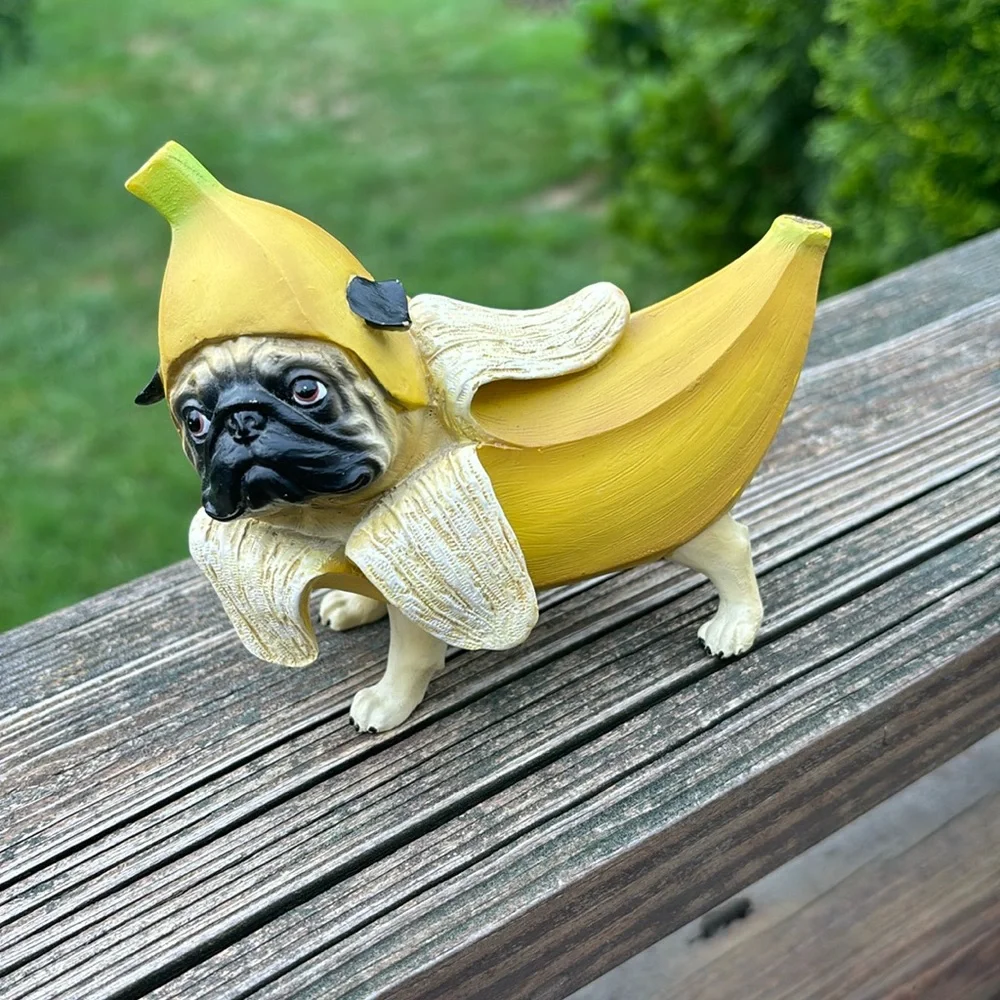 Banana Pug Figure (Pugnacious)‎ use